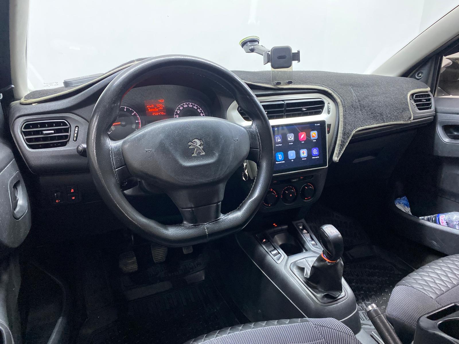 PEUGEOT 301 21